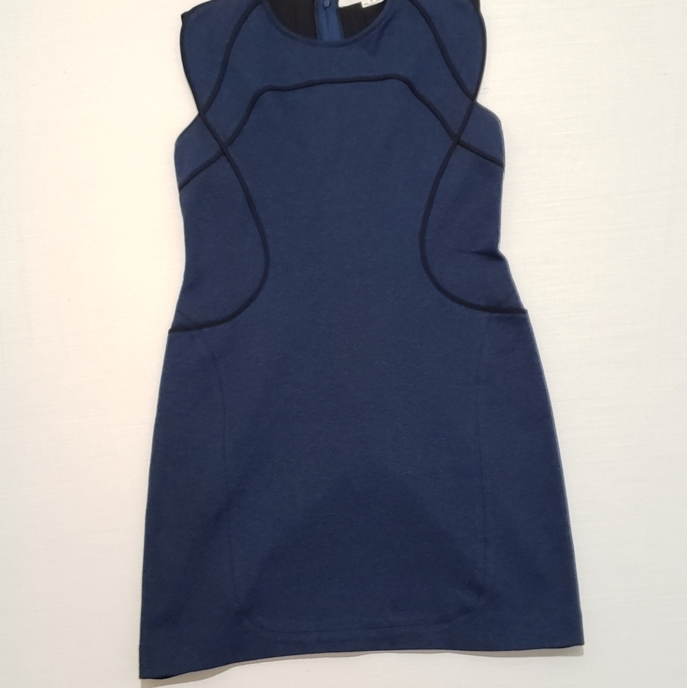 O'2nd navy dress size 6